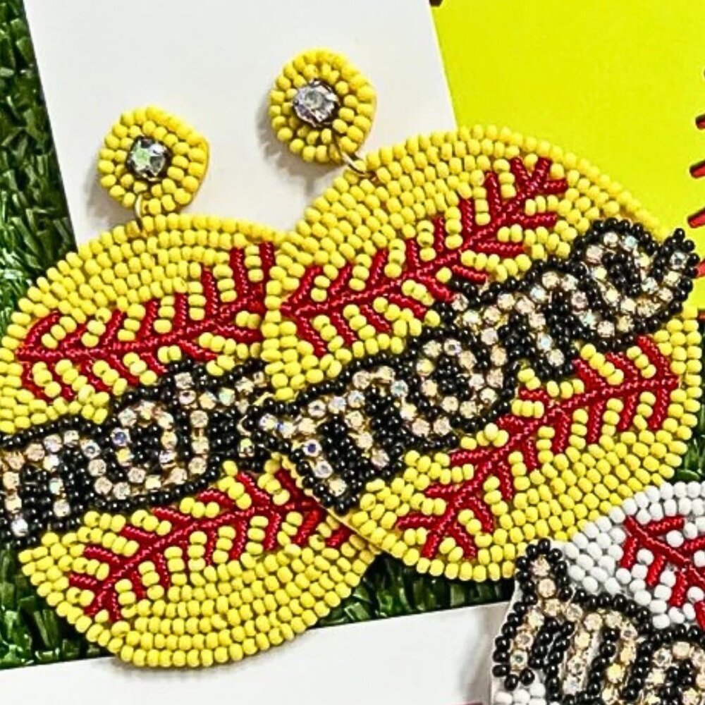 Softball MAMA Mom NEW Sporty Rhinestone Bling Seed Beaded Statement Earrings - Picture 3 of 4